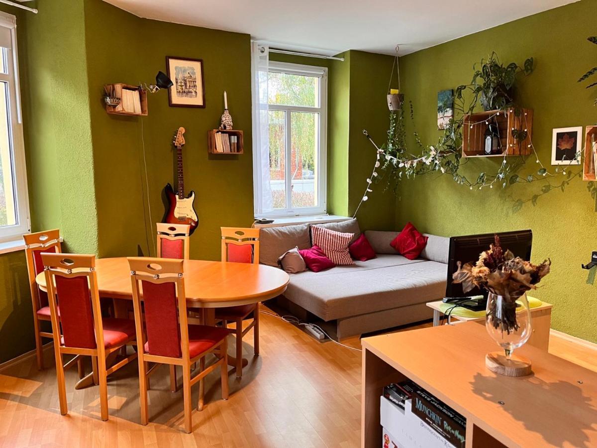 Gemutliche Oase - Tv, Beamer, Kuche Fur 4 Personen Apartment Дрезден Екстериор снимка